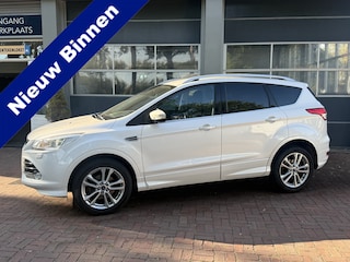 Ford Kuga 1.5 Titanium Styling Pack Bj 2016 Km 83.000 Nap 2e eigenaar Hoge Zit Luxe Uitvoering !!