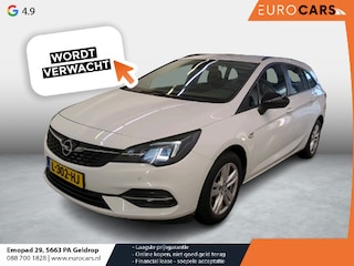 Opel Astra 1.2 Edition Navigatie Airco Cruise control Lichtmetalen velgen Parkeersensoren