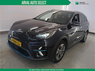 Kia Niro EV 64 kWh 204pk ExecutiveLine | 3 Fase MY20 | Trekhaak | Leder | Navi | CarPlay | ACC | PDC | Camera | Stoelverwarming