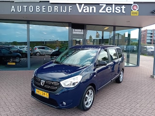 Dacia Lodgy 1.6 SCe 7p. Airco, Cruise control, Carplay/Android auto, Achteruitrijcamera, Elektrische ramen en spiegels, Centrale vergrendeling met afstandsbediening, Lichtmetalen velgen, BOVAG