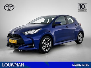 Toyota Yaris 1.5 VVT-i Dynamic | Apple Carplay/Android Auto | Lichtmetalen Velgen | NL-Auto | Metaallak |