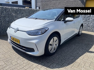 Volkswagen ID.3 Pure Oranje Edition 52 kWh 170 PK | Automaat | Steunhaak | Navigatie | Stoelverwarming | Stuurverwarming | Apple Carplay | Android Auto | Adaptive Cruise Control | Climate Control | LED |