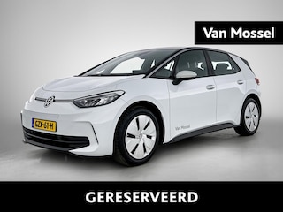 Volkswagen ID.3 Pure Oranje Edition 52 kWh 170 PK | Automaat | Steunhaak | Navigatie | Stoelverwarming | Stuurverwarming | Apple Carplay | Android Auto | Adaptive Cruise Control | Climate Control | LED |