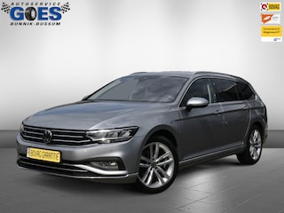 Volkswagen Passat Variant Passat Variant 1.5 TSI Elegance/ digitaldashboard/camera