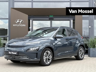 Hyundai Kona EV Fashion 39 kWh | Nieuw uit voorraad leverbaar | Navigatie | Cruise control| Achteruitrijcamera| Parkeersensoren achter|