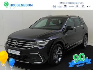 Volkswagen Tiguan 1.4 TSI eHybrid R-Line Business | Panoramadak | 360 camera | Dodehoek detectie | Keyless | Lederen bekleding | Stoel- en stuurwielverwarming | Parkeerasisstent |