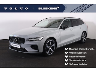 Volvo V60 T6 Recharge AWD Ultra Dark - Panorama/schuifdak - IntelliSafe Assist & Surround - 360º Camera - Harman/Kardon audio - Adaptieve LED koplampen - Verwarmde voorstoelen, stuur & achterbank - Parkeersensoren voor & achter - Elektr. bedienb. voorstoelen met geheugen - Head up display - Extra getint glas - 19' LMV