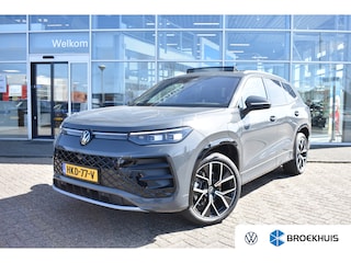 Volkswagen Tayron 1.5 eHybrid PHEV 204PK R-Line | PANORAMADAK | HUD | MULTIMEDIAPAKKET + | ELEKTR. A. KLEP | 20 INCH