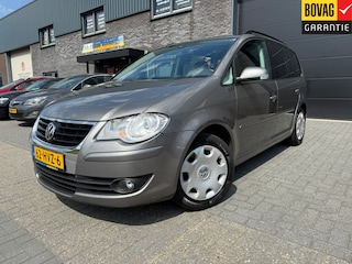Volkswagen Touran 1.4 TSI Comfortline | 12MND GARANTIE | AIRCO | CRUISE |TRELHAAK | NAVI | 7 PERS | NW DISTR KETTING |
