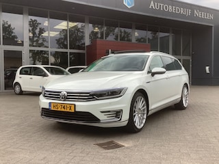 Volkswagen Passat GTE 1.4TSi Variant Highline I Panorama