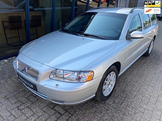 Volvo V70 2.4 Kinetic 170PK Youngtimer