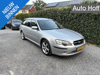 Subaru Legacy Touring Wagon 2.0R Comfort Automaat | Autom. Airco | Cruise Control | Elekt. Ramen | LMV | Trekhaak | PDC | 1e eigenaar! | Zeer goed onderhouden | APK tot 21-11-2025!