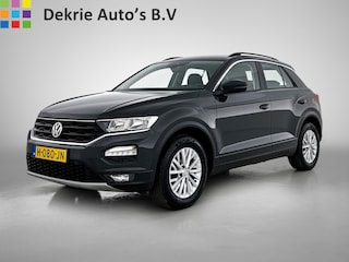Volkswagen T-Roc 1.0 TSI Style / Navi / Adap-cruise / Trekhaak / Roofrail / Lmv 16" / Multimedia / Apk 2-2026