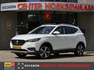 MG ZS Electric 143pk Luxury | Stoelverwarming | Lederen bekleding | DAB+ | Carplay | Panoramadak |