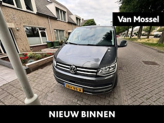 Volkswagen Transporter 2.0 TDI L2H1 DC Highline Airco | App connect | Parkeersensoren voor en achter | Trekhaak | Dubbele cabine | Led Koplampen |