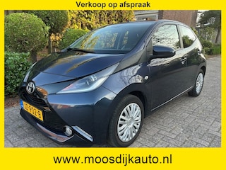Toyota Aygo 1.0 VVT-i x-play Airco/ 5 Drs/ Orig NL auto/ met NAP/ Nw-APK/ verkoop op afspraak 06-53226433