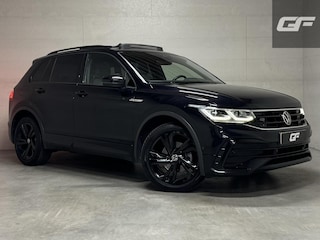 Volkswagen Tiguan 1.5 TSI R-Line Black Style Pano H/K NAP