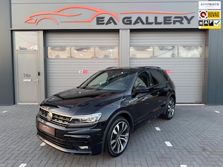 Volkswagen Tiguan 2.0 TSI 4Motion R-Line 230 PK | Camera | PANO | NAV |