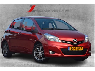 Toyota Yaris 1.3 VVT-i Dynamic 1e eigenaar Nederlandse auto 55984 NAP 51000 laatste beurt gehad bij dealer met oa navigatie camera trekhaak ecc cv cruise control.