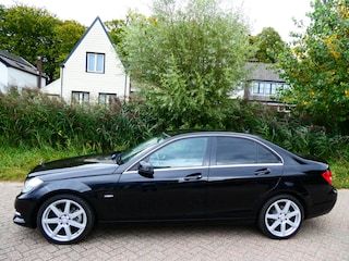 Mercedes-Benz C-klasse 180 157pk Automaat Clima Navi LED Cruise