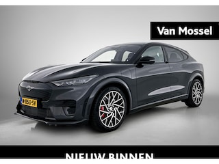 Ford Mustang Mach-E GT Extended AWD 98 kWh Winterpack | Leder | Camera | Navigatie | Climate control | Adaptive cruise control | Apple carplay | DAB |