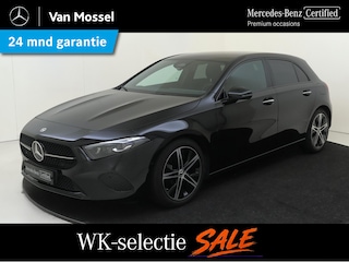 Mercedes-Benz A-klasse 180 Star Edition Luxury-Line / Stoelverwarming / Achteruitrijcamera / Smartphone-Intergratie / Dodehoek-Assistentie / Sfeerverlichting / Distronic /