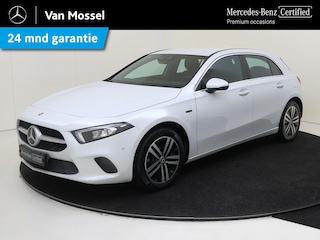 Mercedes-Benz A-klasse 250 e Luxury-Line / Stoelverwarming / Achteruitrijcamera / Trekhaak /