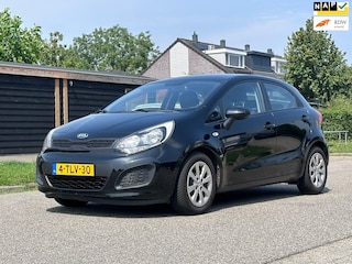 Kia Rio 1.2 CVVT ComfortLine 5DR*Cruise*Airco*NAP*Trekhaak*Nieuwe APK*