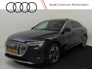 Audi E-tron 55 quattro S edition 95 kWh | Panoramadak | Bang & Olufsen | Parkeerasisstent | Stoelverwarming | Sfeerverlichting | Adaptieve cruise control | Elektrisch verstelbare voorstoelen |
