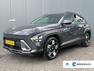 Hyundai Kona 1.6 GDI 140pk HEV Comfort Smart | Carplay | Camera | Climate | Keyless | Navigatie | Full - LED | Elek. Klep | Winterpakket | 18" Lichtmetaal | Dodehoekdetectie | Parkeer Assistent | Digitale Cockpit | Adapt. Cruisecontrol
