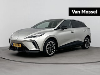 MG 4 Electric Luxury 64 kWh 204PK | Navigatie | Half-Lederen Bekleding | 360 Graden Camera | Apple CarPlay & Android Auto