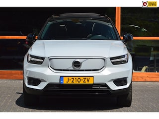Volvo XC40 Recharge P8 AWD R-Design | 360º Camera | Warmte Pomp | Panoramadak | Stoel + Stuur Verwarmd | Pilot-Assist |
