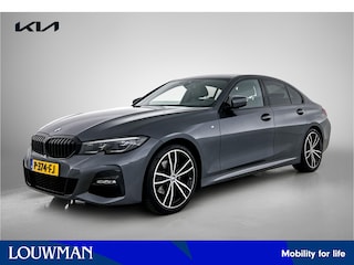 BMW 320i Business Edition Plus | 183PK | M Sport | schuif-/kanteldak | Shadow-line | Camera | Nederlandse Auto | NAP |