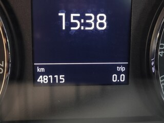 Skoda Karoq 1.5 TSI ACT Business Edition Rijklaar + 12 maanden Bovag-garantie Henk Jongen Auto's in Helmond,  al 50 jaar service zoals 't hoort!