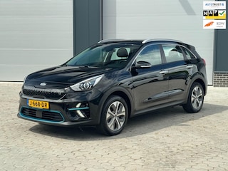 Kia Niro DynamicLine 64 kWh Carplay Camera Navi Keyless