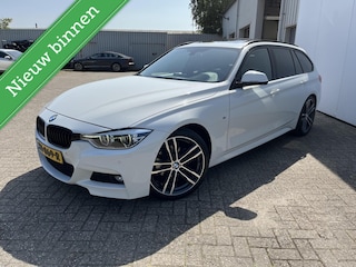 BMW 3-serie Touring 320i Edition M Sport Shadow High Executive|leer|19"|Pano|