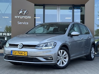 Volkswagen Golf 1.0 TSI Comfortline 110pk | Navigatie | Trekhaak