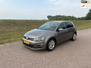 Volkswagen Golf 1.6 TDI Edition BlueMotion Airco Navi Pdc Voor En Achter Cruise Zeer Nette Auto