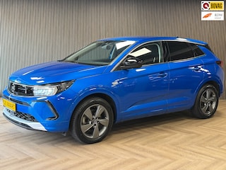 Opel Grandland 1.6 Turbo Plug-In Hybrid AUT. TREKHAAK CAMERA NAVIGATIE APPLE CARPLAY CRUISE KEYLESS-GO STOEL-STUURVERWARMING