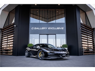 Ferrari SF90 4.0 V8 - BTW l NL Auto l Lift l Fabrieksgarantie l Carbon in & exterieur