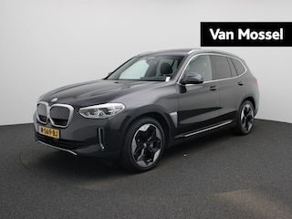 BMW iX3 High Executive 80 kWh | Achteruitrijcamera | Adaptief Cruise Control | Apple Carplay | Elektr. verst. lederen stoelen + memory | Elektr. achterklep |