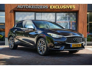 Infiniti Q30 1.6t Premium Tech Gallery White Cruise Clima Bose Leer Memory