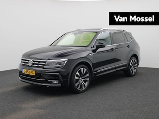 Volkswagen Tiguan 1.5 TSI Highline Business R 7p. | R-LINE| PANO-SCHUIFDAK | ACHTERUITRIJCAMERA | NAVIGATIE | APPLE CARPLAY / ANDRIOD AUTO | KEYLESS ENTRY & START | ERGO ACTIVE STOELEN MET MASSAGE EN VERWARMING |