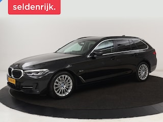 BMW 530e High Executive | Leder | Adaptive cruise | Stoelverwarming | Carplay | Camera | Trekhaak | Sfeerverlichting | Live Cockpit | Sportstoelen | Navigatie | Full LED | PHEV | Plug In