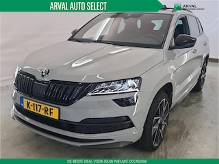 Skoda Karoq 1.5 TSI ACT 150pk Automaat Sportline Business | Panoramadak| Trekhaak | Comfort & Functiepakket | Navi | CarPlay | ACC