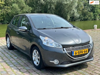 Peugeot 208 1.2 VTi Envy 2e eigenaar dealer onderhouden cruis control airco elektrische ramen cv op afs
