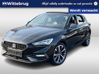 Seat Leon 1.4 TSI eHybrid PHEV 204pk DSG FR / Panoramadak / LED / Memory Bestuurdersstoel / Camera / Half Leder / Navigatie / Full-Link / 18" LMV