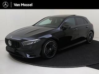 Mercedes-Benz A-klasse 180 Star Edition AMG Line /Panoramadak /Night pakket /Dodehoekassistent /19 Inch