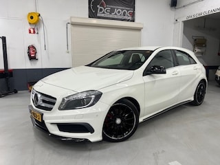 Mercedes-Benz A-klasse 180 PRESTIGE AMG LOOK, PDC, NAVI, Cruise Ctrl, Schaal stoelen