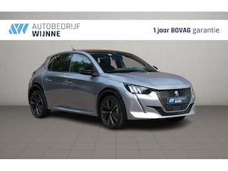 Peugeot 208 1.2 PureTech 100pk GT | Navi | Climate | Adaptive Cruise | Camera | Keyless | PDC